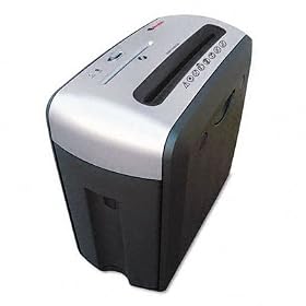 UNIVERSAL OFFICE PRODUCTS Medium-Duty 38082 Confetti-Cut Shredder, Black Silver by Universal®