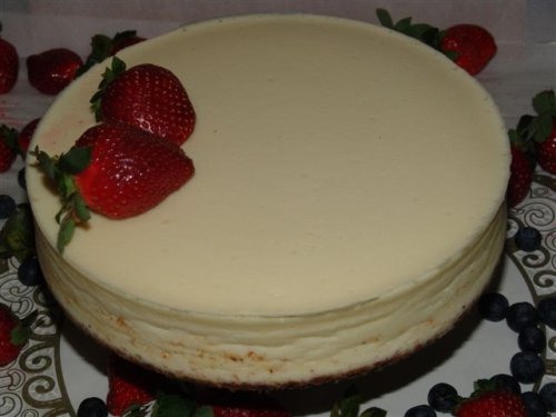 New York Style Blueberry Swirled Cheesecake- Sugar-Free, Gluten-Free Low in Carbohydrates... by N&N Chatila's Bakery and Ice Cream