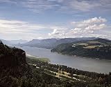 Beautiful Columbia River on the Oregon-Washington Border - Outstanding 16