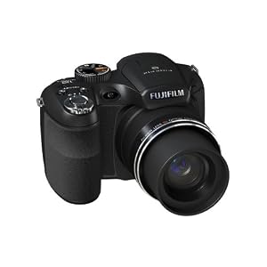 Fuji Finepix S1600 Appareil Photo Numérique (12MP, 15x opt.Zoom, 7,6 pouces LCD de stabilisation d'image, Black)