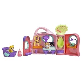 Hasbro Littlest Pet Shop Get Better Center