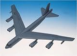 B - 52H Stratofortress - 1 / 100 scale model - B0006N1Q2M