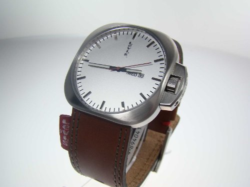 Levi’s Herrenuhr L030GU-1 Braun Leder Quarz Stahl