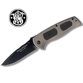 Smith & Wesson SW4000GB Swat Medium Liner Lock Knife, Black and Gold
