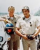 ERIK ESTRADA OFFICER FRANCIS LLEWELLYN 'PONCH' PONCHERELLO LARRY WILCOX OFFICER JON BAKER CHIPS 11X14 PHOTO