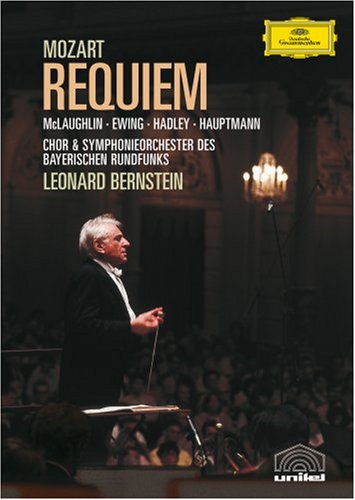 CD-Charts  DVD : Mozart - Requiem