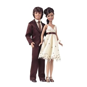 Click here to buy Mattel High School Musical 3 Prom Troy and Gabriella by Mattel.