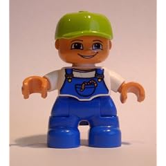 LEGO Duplo - Figur Junge mit blauer Latzhose und gr�ner Baseballkappe