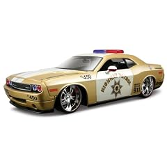 Maisto 531342 - AllStars RF Dodge Challenger '08 1:24 (Sortiert)