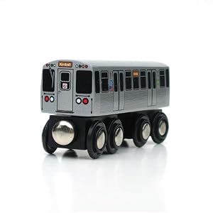 CTA Chicago 'L': Brown Line Train by Munipals