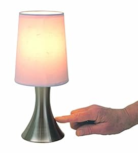 Bewertung und Ratgeber von Billig Tischlampe mit Dimmer mit Touch me Funktion 3 Stufen mit Edelstahlfuss Bewertung und Ratgeber von Billig Tischlampe mit Dimmer mit Touch me Funktion 3 Stufen mit Edelstahlfuss