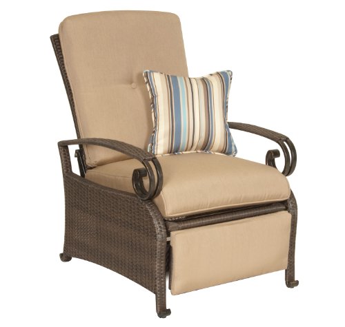 Lake Como Recliner by La-Z-Boy Outdoor