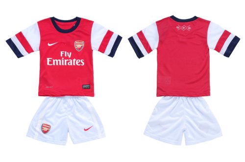 Arsenal 2013/2014 Kids Home Soccer Jersey Shirt & Shorts For Kids 7-8 Years Old Size 22 (M)