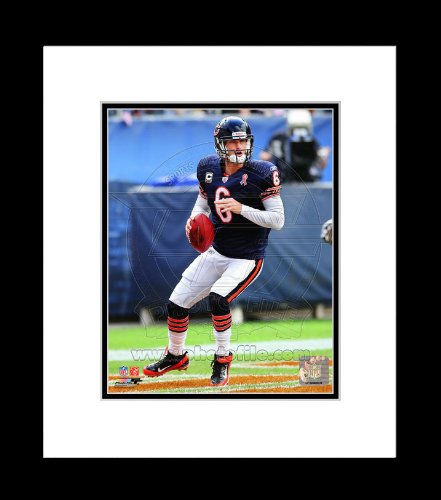Chicago Bears Jay Cutler 2011 Action Framed Picture 8x10