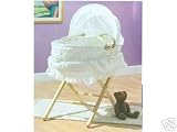 Review Kidzone  / White Broderie Anglais Moses basket and Stand