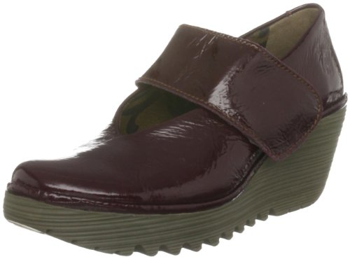 Fly London Women's Yan Wedge Sandal Leather Patent