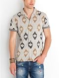 41jMlZE2XBL. SL160  GUESS The Festival Collection   Short Sleeve I