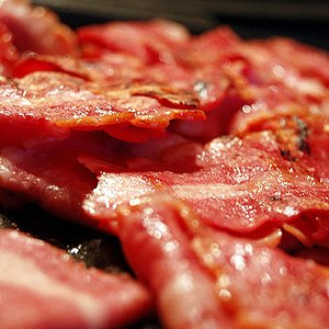業務用　ベーコン （1kg 1キロ）ショルダー(肩)ベーコン