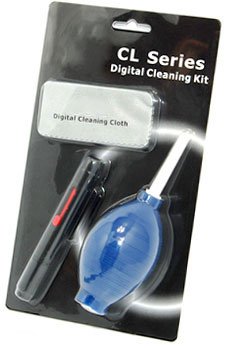 3-teiliges Reinigungsset für Spiegelreflex Kameras, Objektive, Handys, Smartphones, Camcorder, etc., bestehend aus einem Blasebalg, einem Reinigungsstift und einem Mikrofasertuch