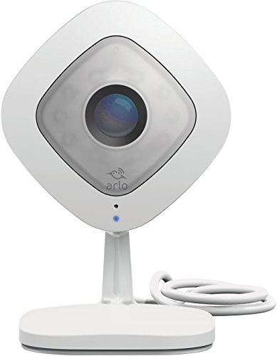 Netgear Arlo Q VMC3040-100PES Videocamera di Sicurezza Cloud Wireless N600, Risoluzione 1080p...