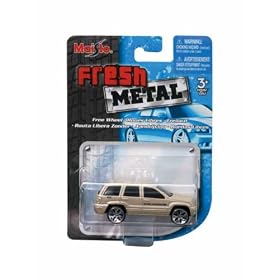 Maisto 515001 Fresh Metal 7,5 cm - Automobilina