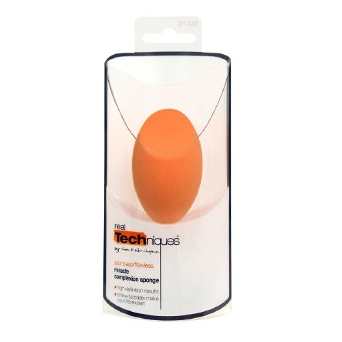 Real Techniques by Sam & Nic Chapman Miracle Complexion Sponge