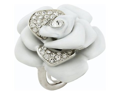 Click here to buy Kenneth Jay Lane Flower Cocktail Ring - White.