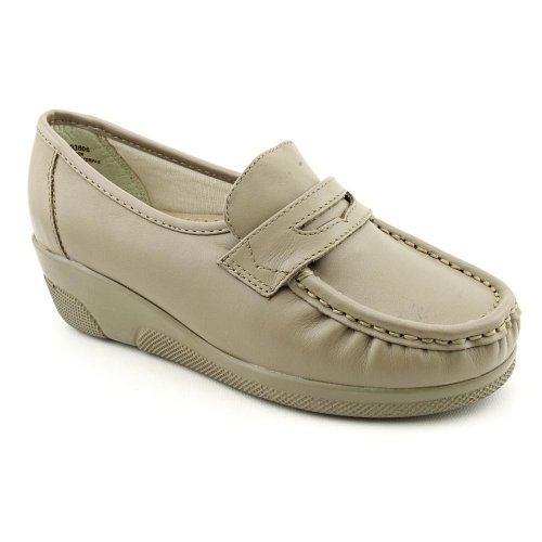 SoftSpots Women's Pennie Loafer Shoes