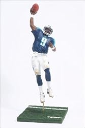 NFL Series 8 Figure: Steve McNair #9 with White Tennessee Titans Jersey