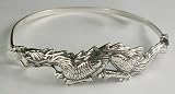 A Comfortable Strap Bracelet Featuring a Marvelous Dragon