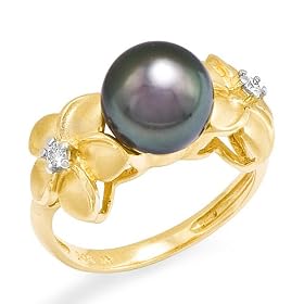 Tahitian Black Pearl Ring with Diamonds in 14K Yellow Gold by