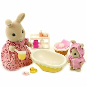 Sylvanian Families Bath Time for Baby
