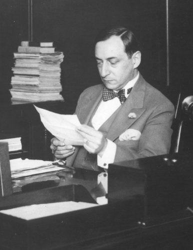 Amazon.com: Hugo Gernsback - A Man Well Ahead of His Time eBook: Larry Steckler: Kindle Store