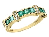 Emerald Gemstone and Diamond Ring in 14K Yellow Gold