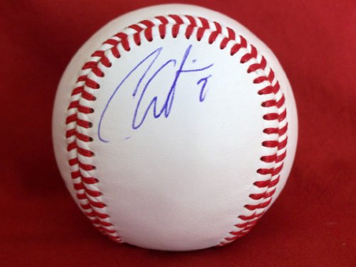 Chone Figgins Autographed ROLB Baseball, Seattle Mariners, Los Angeles Angels of Anaheim, Proof Photo of Chone Signing for Us.