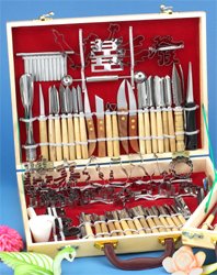 80 Piece Carving Set in Wooden Case by Meat Carving Sets