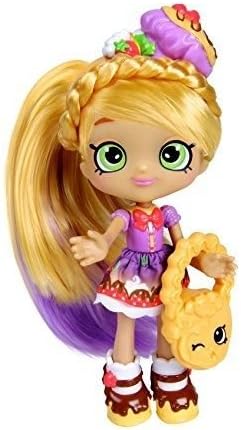 1 ^^ ^ Shopkins Shoppies Pam Cake Doll // A berry early riser, Pam Cake's as chirpy as the birds she wakes up with.