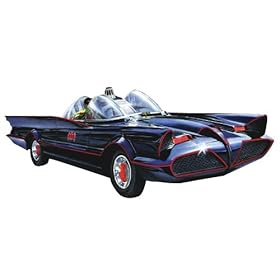  Round 2 Batmobile Classic 1:25 Scale Snap Model Kit