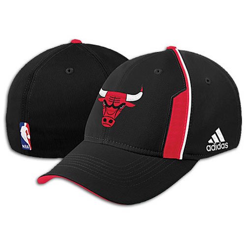 Bulls adidas Men's NBA Team Flex Cap