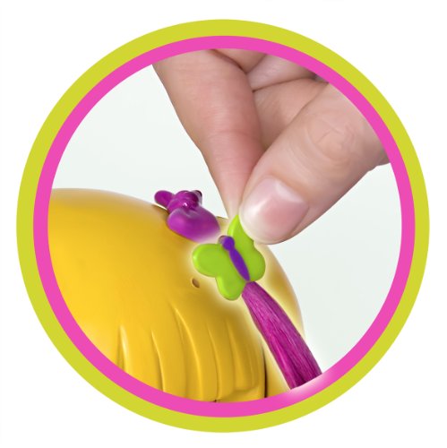 Imagen 4 de Famosa Pin y pon Maquilla tu Pinypon - Muñeca pinypon con set de maquillaje