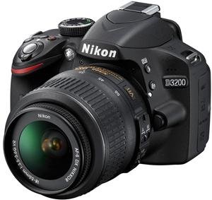 Nikon D3200 24.2 MP CMOS Digital SLR with 18-55mm f/3.5-5.6 AF-S DX VR NIKKOR Zoom Lens (Black)