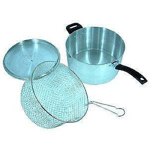 Sapphire Polished Deep Chip Pan Size: 25cm