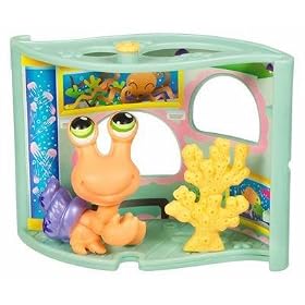 Littlest Pet Shop Display and Play Hermit Crab with Aquarium Pet Nook by