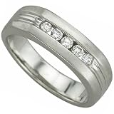 0.25 Ct.T.W. Round Brilliant Cut Diamonds, 14K White Gold. Men's Diamond Ring