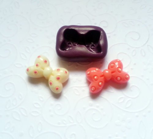 Silicone Mold 3D Minnie Mouse Bow (24mm) - Fondant Chocolate Candy Cupcake Mould
