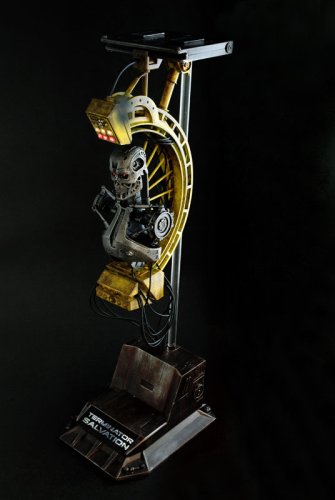 Cover image : 【ジオラマ・マスターピース】 ターミネーター4 T-700工場 (1/6スケール塗装済みキット)