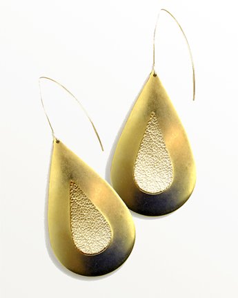 Click here to buy Citrine by The Stones New Shine Earrings.