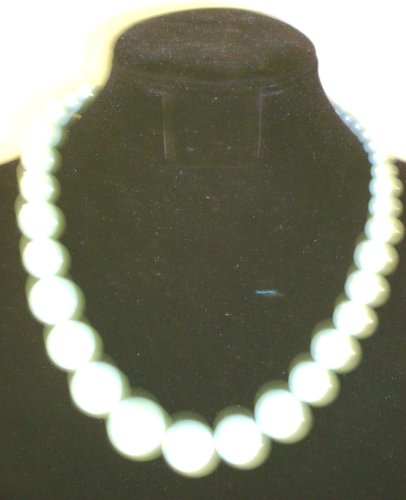 Click here to buy :White Color Graduated Cultured Pearl Choker Necklace and Matching Earrings for Women and Teens.