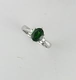Tsavorite Ring 1.50k Tsavorite and 0.10k G.V.V.S. on 18k White Gold 3stone Ring Made in Italy