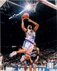 Hill, Grant (Detroit Pistons) Autographed/Hand Signed 8x10 Photo
